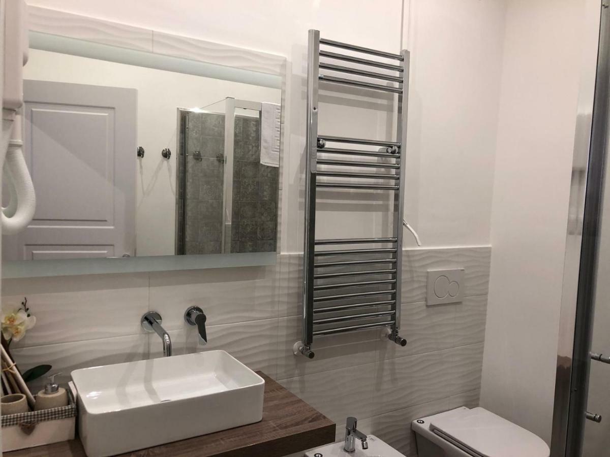 Pantheon Luxury Suite Рим Экстерьер фото