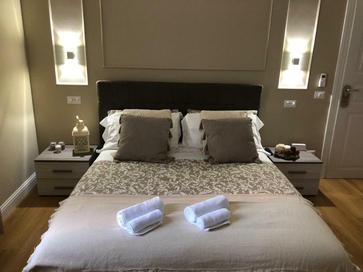 Pantheon Luxury Suite Рим Экстерьер фото
